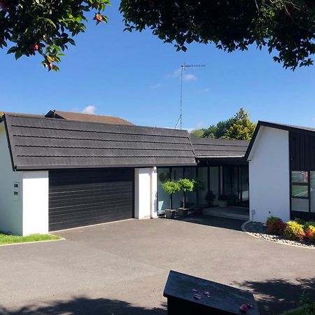 Fashion,Bright And Spacious,Superior Location Hamilton Exterior photo