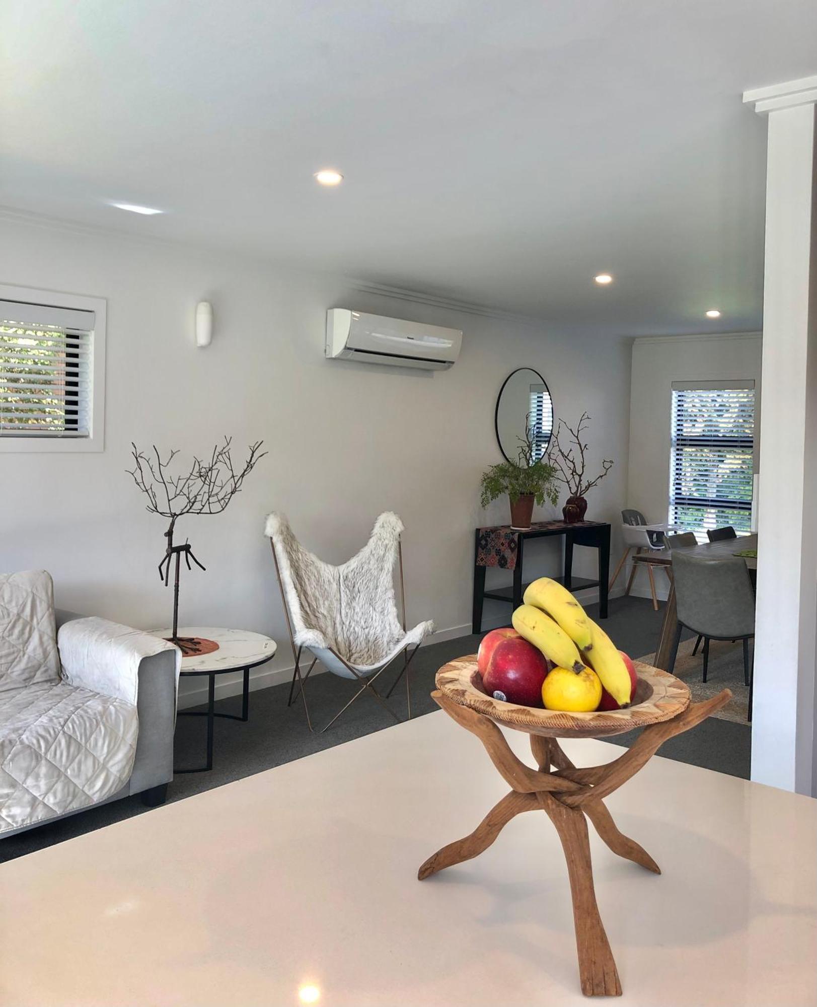 Fashion,Bright And Spacious,Superior Location Hamilton Exterior photo